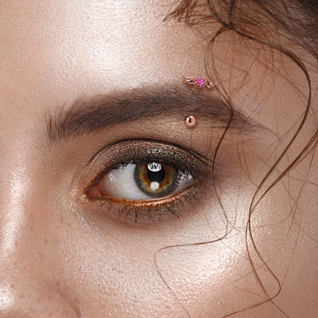 Schmuck für Augenbrauenpiercings