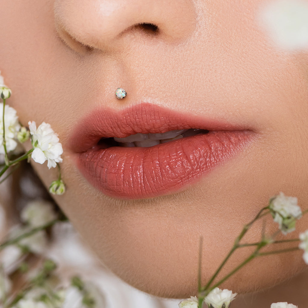 Labret-Piercing-Schmuck