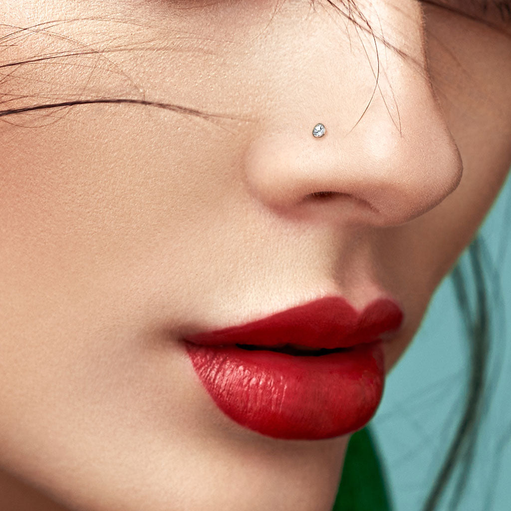 Nasenstecker-Piercing