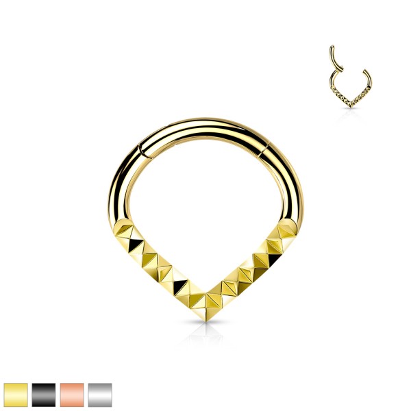 Chevron Segment Clicker Ring aus 316L Chirurgenstahl im Pyramid Cuts Design